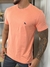 Camiseta Acostamento Lobo Costas Básica - Coral - comprar online