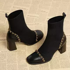 Botas de salto médio quadrado para mulheres, escorregar sapatos, monocromático, luxuoso, quente, barril curto, moda, venda quente, inverno, 2023