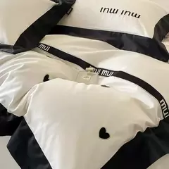 Conjunto de quatro peças de algodão grampeado longo para mãe e bebê, lençóis bordados emendados, capas de colcha, cama de alta qualidade na internet