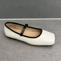 Sapatilhas de couro macio para mulheres, bombas de dedo quadrado, sapatos casuais, sapatos Mary Jane, escritório, trabalho, fina, moda feminina