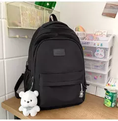 Mochila de grande capacidade para estudante, bolsa simples e versátil para menina, material poliéster unissex, decoração de boneca japonesa