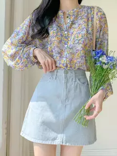 Imagem do Mulheres elegante impressão chiffon blusa primavera verão casual manga longa com decote em v camisa solta senhora do escritório botão doce topos 2023