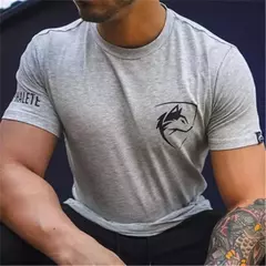 Camiseta esportiva masculina de manga curta elástica, Fitness ao ar livre, Corrida, Ginásios, Tendência da moda, Verão, 2022 - Wolf Magazine