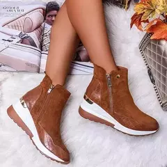 Botas vulcanizadas de cano alto com cunhas plataforma para mulheres, sapatilhas volumosas em tamanhos maiores, outono e inverno, 2024 - comprar online