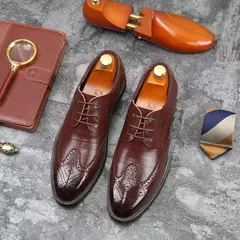 Toe apontado artesanal masculino Oxfords, Sapatos de escritório, Festa de casamento, Homem esculpido Brogue, Sapatos masculinos formais retro na internet