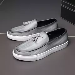 Sapatos casuais de couro de verão sapatos de escritório para homens de condução mocassins confortáveis deslizamento em sapatos de moda de festa na internet