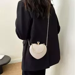 Imagem do Bolsa de metal brilhante em forma de coração para mulheres, bolsa de ombro, bolsa crossbody, corrente, luxo, senhora, moda