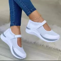 Tênis vulcanizado para mulheres, sapatos de caminhada, apartamentos, alta qualidade, plus size 43, moda - comprar online