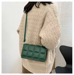 Pequena bolsa de couro PU para mulheres, bolsa crossbody, alça clássica, marca de moda, designer, tendência, feminina