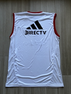 OFERTA 3x1 RIVER: ADIDAS OFICIAL 2025 MUSCULOSA DRI-FIT + SHORT + OJOTAS - Flash Store