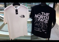 Remera The North Face doble estampado