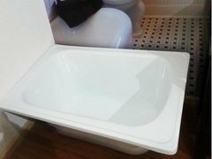Bañera de acero esmaltada color blanco con antideslizante 1.50 m - HISSUMA MATERIALES