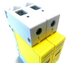 Protector de descargas atmosféricas (rayos) para red eléctrica Monofasica 10Ka-20Ka P+N - comprar online