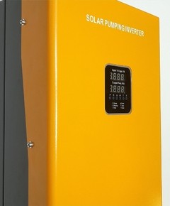 Inversor de bombeo (SOLO opción solar) Salida 380V 3,7Kw