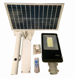 Luminaria reflector Solar tipo calle 100W - tienda online