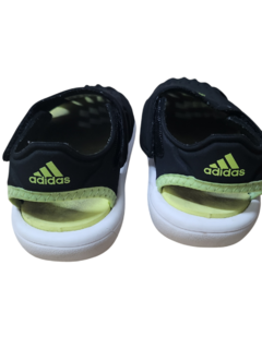 Sandalias de agua Adidas talle 23 - maria del este