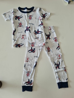 Pijama Carter's talle 4