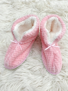 Pantuflas botitas de piel rosa dior