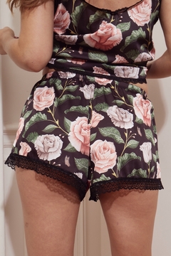 Pijama Amber Negro con Flores Salmón - Todo Sobre Mi | Online Store