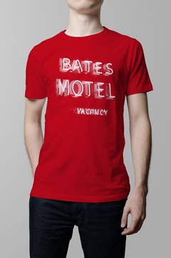 Remera Psicosis bates motel roja hombre