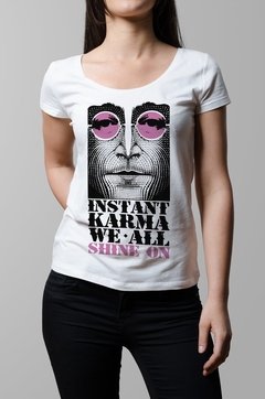 Remera John Lennon instant karma blanca mujer