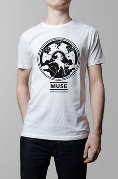 Remera Muse blanca hombre