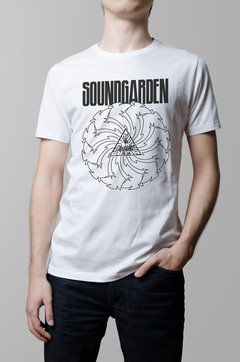 Remera Soundgarden blanca hombre