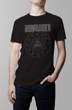 Remera Soundgarden negra hombre