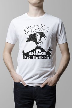 Remera Hitchcock los pajaros pelicula blanco hombre