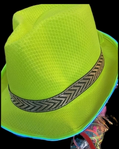Sombrero Funny con Cable de Neón - Cotillón Luminoso y Alquiler de livings luminosos.