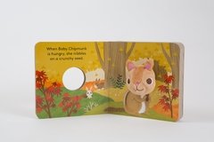 Baby Chipmunk: Finger Puppet Book - comprar online