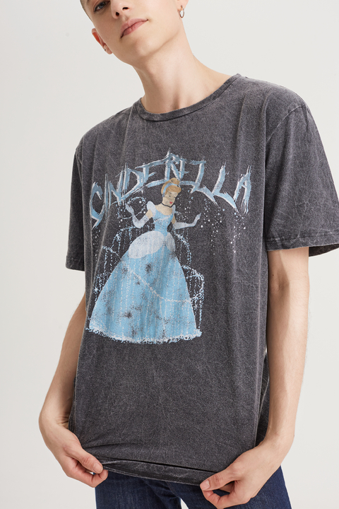 Camiseta alicia en el pais de las maravillas stradivarius hot sale