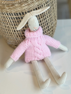 Conejo de Apego de Tela con Sweater Tejido Rosa Baby - comprar online