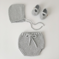 Conjunto Tejido Gris Capota Lisa - comprar online