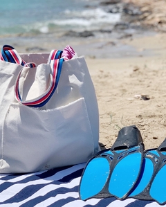 Bolso Hampton Correas Azul, Natural y Rojo