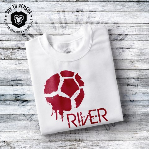 Remera River Pelota