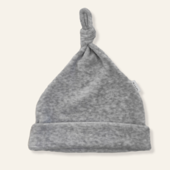 Gorrito plush gris TALLE ÚNICO