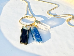 Colar Amuleto Cianita Azul Cristal e Turmalina Negra Ouro - comprar online