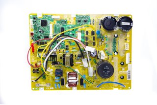 PLACA ELETRÔNICA CONDENSADORA HITACHI RAAIV12B - comprar online