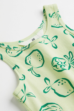 Musculosa H&M Frutas - comprar online