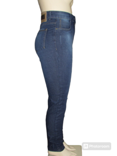 Calça Jeans Feminina Hot Pants Cintura Alta Com Lycra - loja online