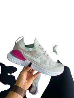 Tênis Feminino Epic Fly knit React Academia - comprar online