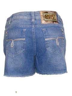 Short Jeans Feminino Slim Barra Desfiada. Opera.z na internet