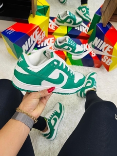 Tênis Unissex Modelo Sb Dunk Verde Bandeira - loja online