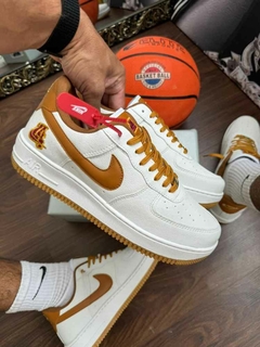 Tênis Air Force Lakers- Caramelo