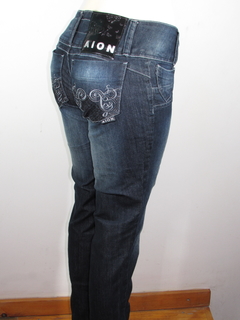 Calça Jeans Feminina Cig LY Cós Baixo Passante Alto na internet