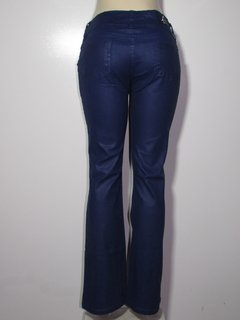 Calça Feminina Flare Luapole Jeans Encerado Cós Médio Azul Bic - comprar online