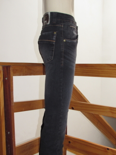 Calça Jeans Masculina Dyork Corte Reto Super Stone na internet