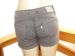 Short Feminino Jeans Risca de Giz Dyork - netpizante