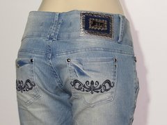Calça Dyork Jeans Feminina Cigarrete Cós Baixo Com Passante Alto Conforto na internet